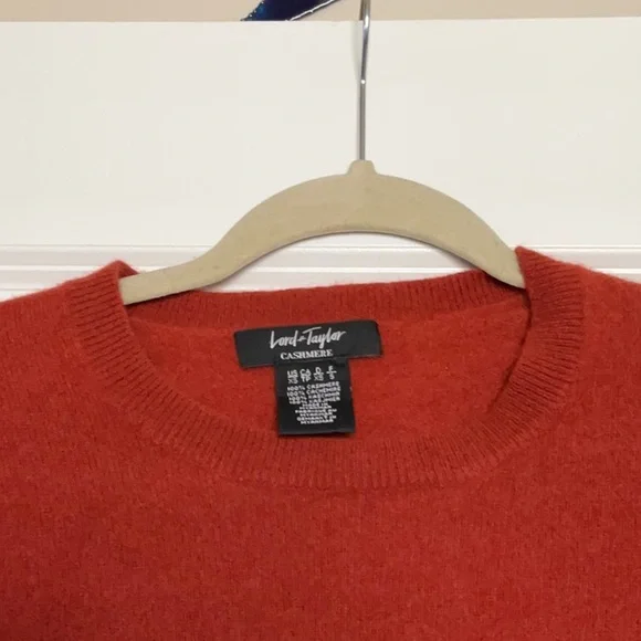 Cozy cashmere burnt orange Sweater - Picture 2 of 5